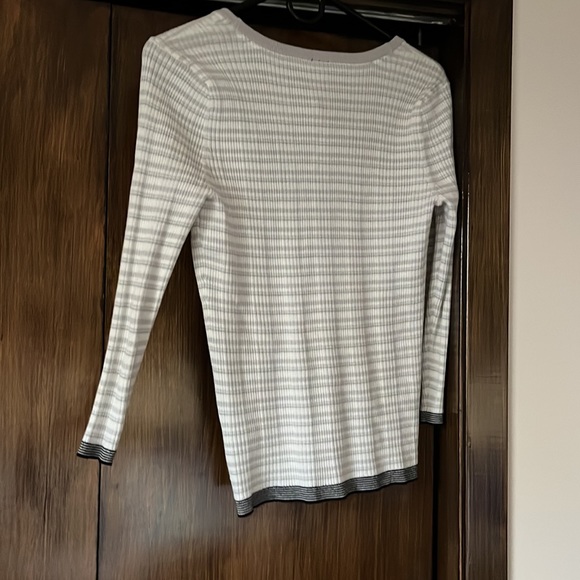 Cotton blend buttoned cardigan - Picture 2 of 8